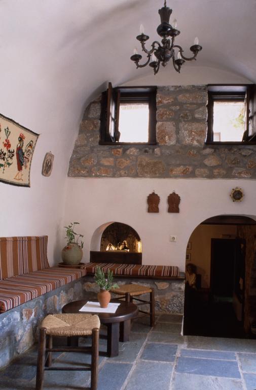 Tsitsiris Castle 호텔 Stavríon 외부 사진