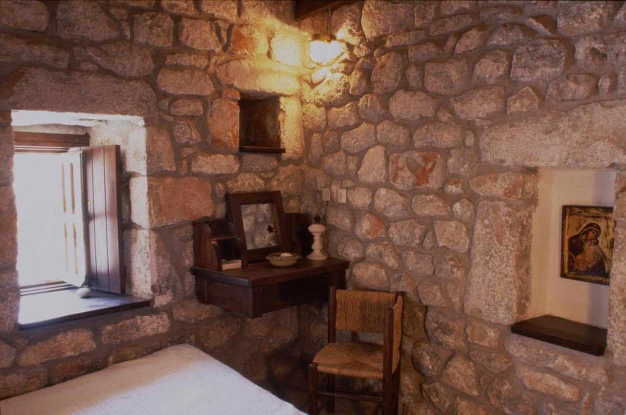 Tsitsiris Castle 호텔 Stavríon 외부 사진